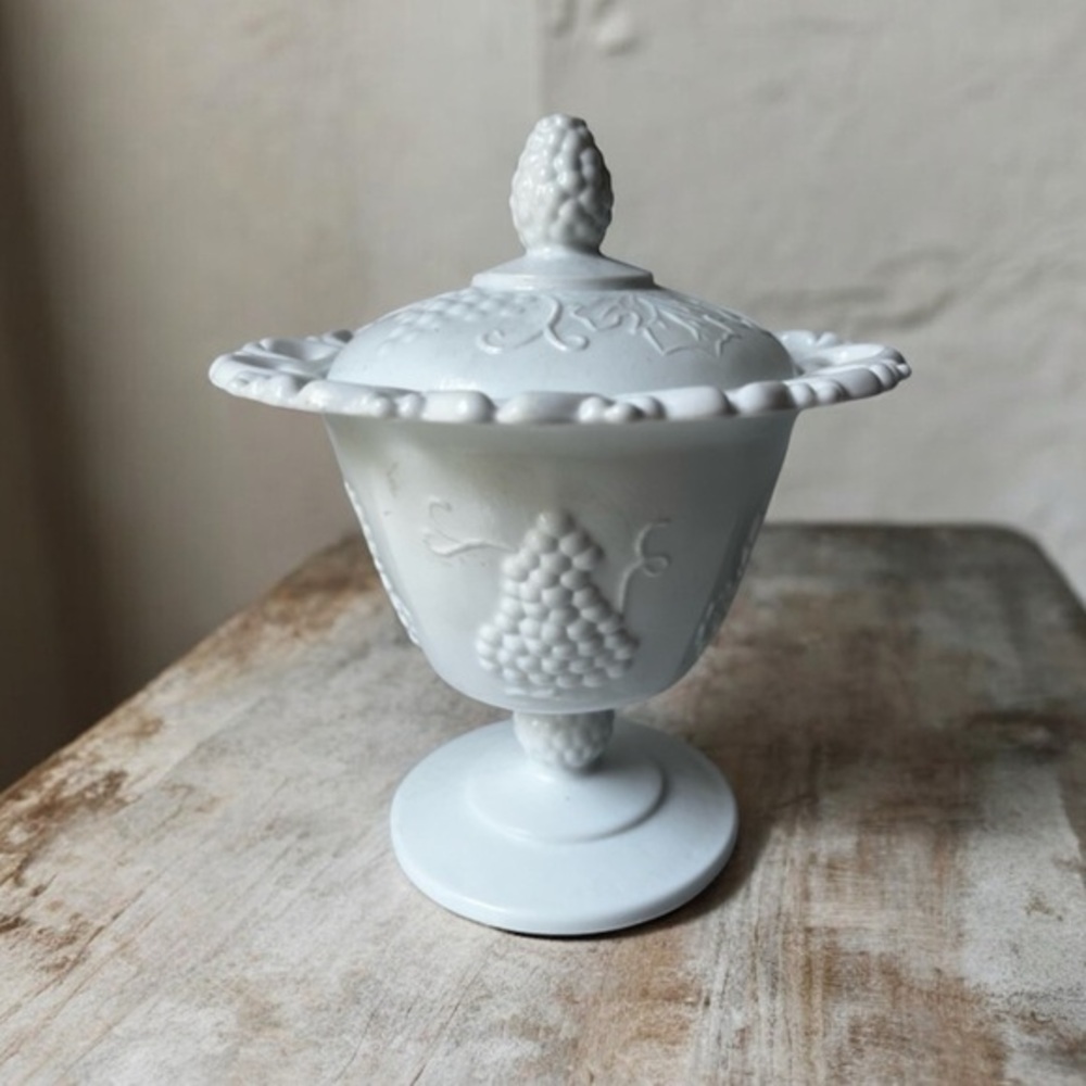 vintage milk glass stemmed a candy or nut dish, in the "Harvest Grape" pattern